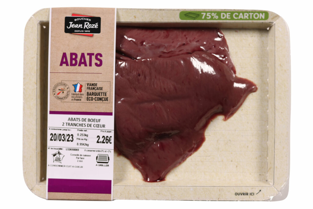 Packshot d'un morceau de viande dans sa barquette