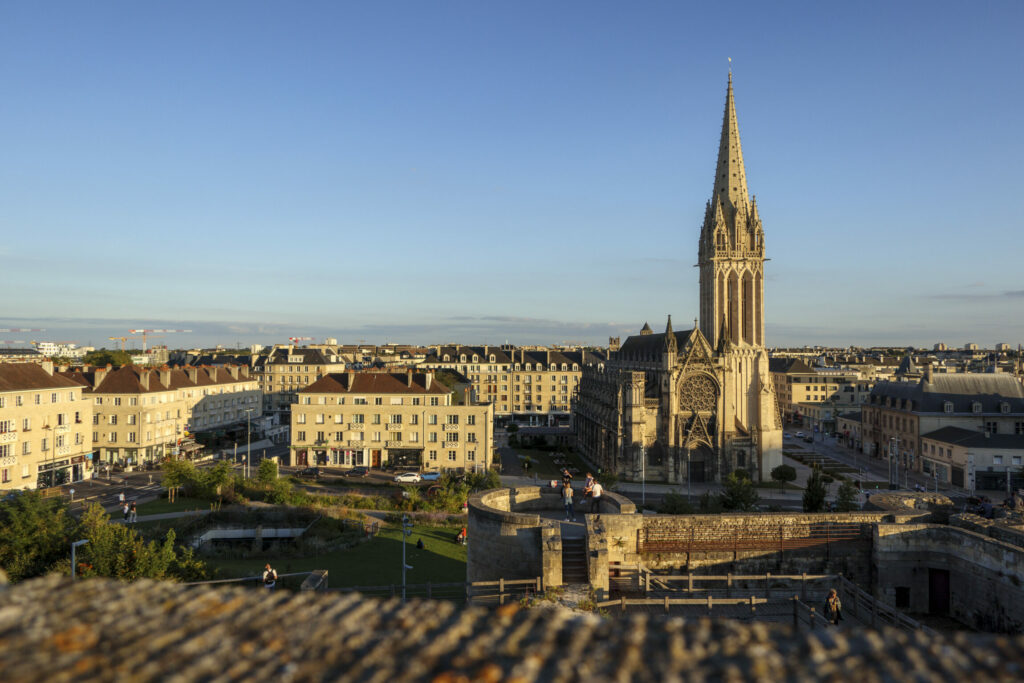 Day time shot of glise Saint-Pierre, Caen, France